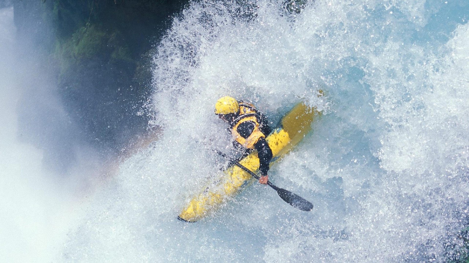 勇士队寻求第三冠，士气高涨，勇士三个冠军的对手是谁