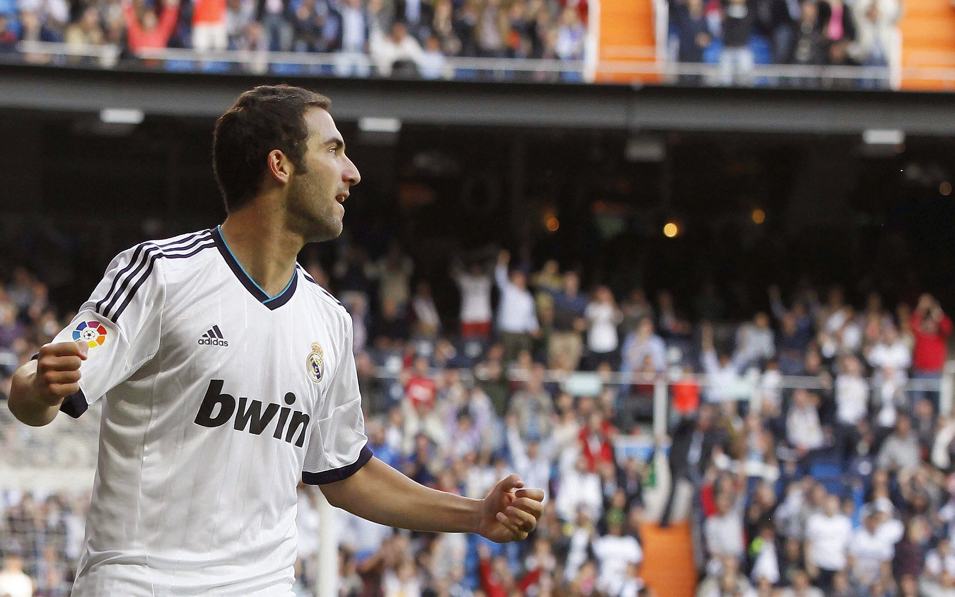 李昊未来国足门将已锁定，王钰栋不进球仍称核心！，王昊斌足球